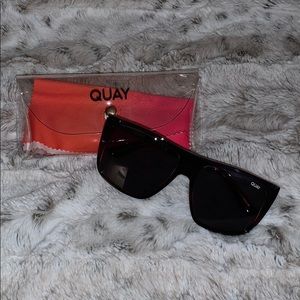 COPY - NWOT Quay Sunglasses
